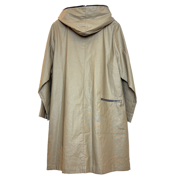 HOODED RAIN COAT