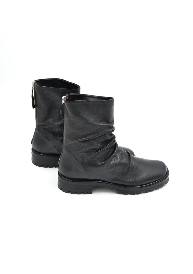 "ESSENTIAL"  ANKLE BOOTS - BLACK